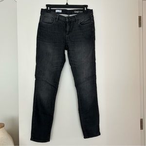 GAP Womens Girlfriend Slim Jeans Pants